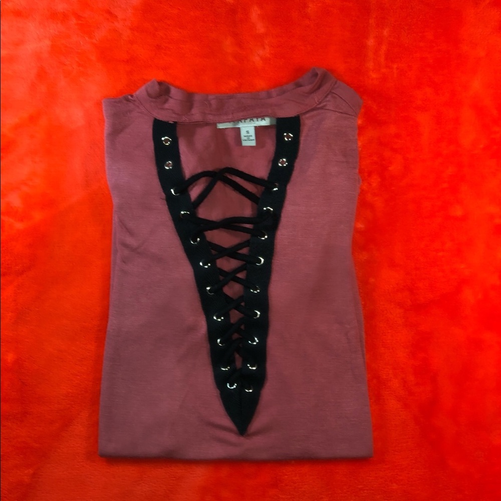 Tee
